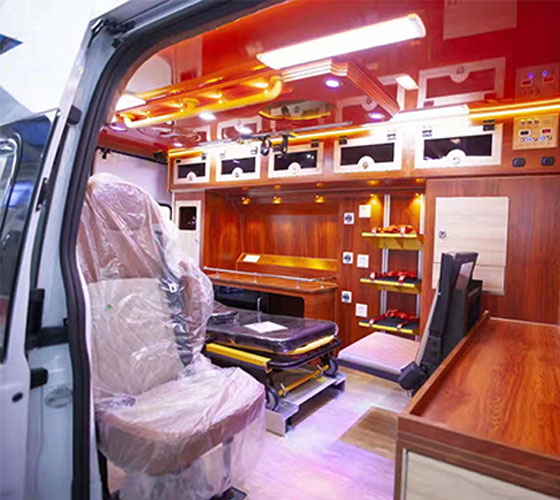 贵南县车辆内部展示