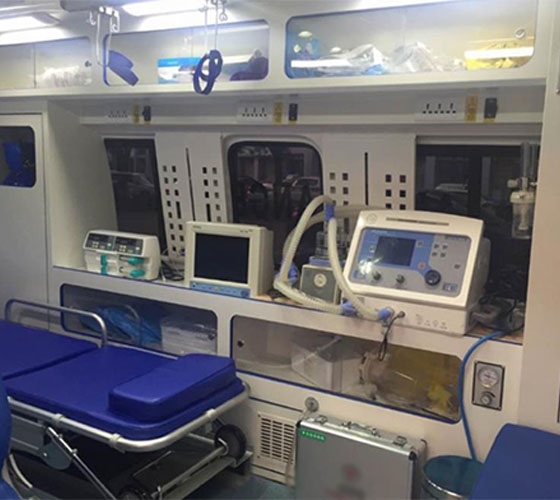 贵南县车辆内部展示