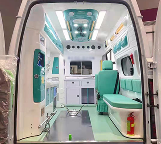 贵南县车辆内部展示